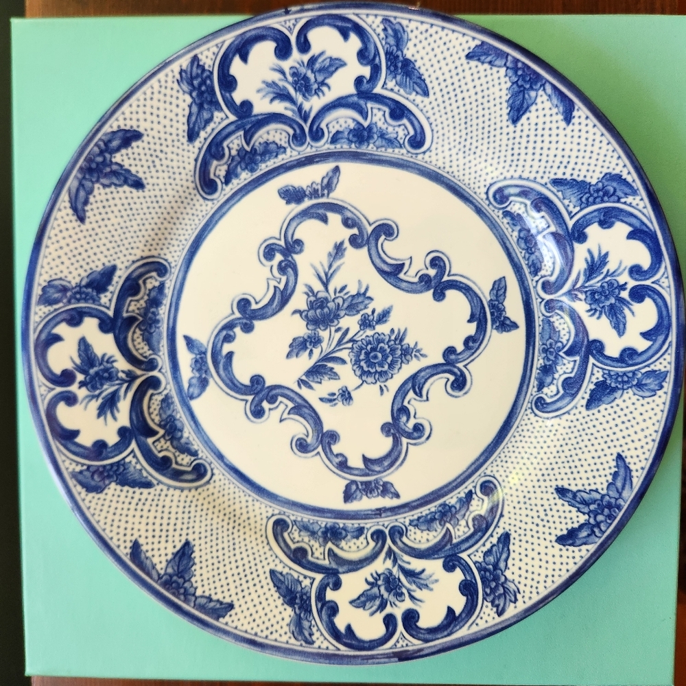 Tiffany & Co. 1996 Delft Salad Dessert Plate